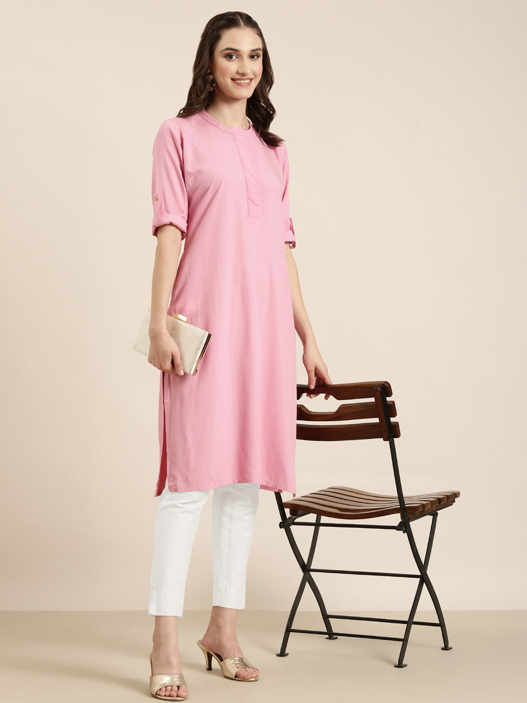 Women Pink Solid Straight Kurta