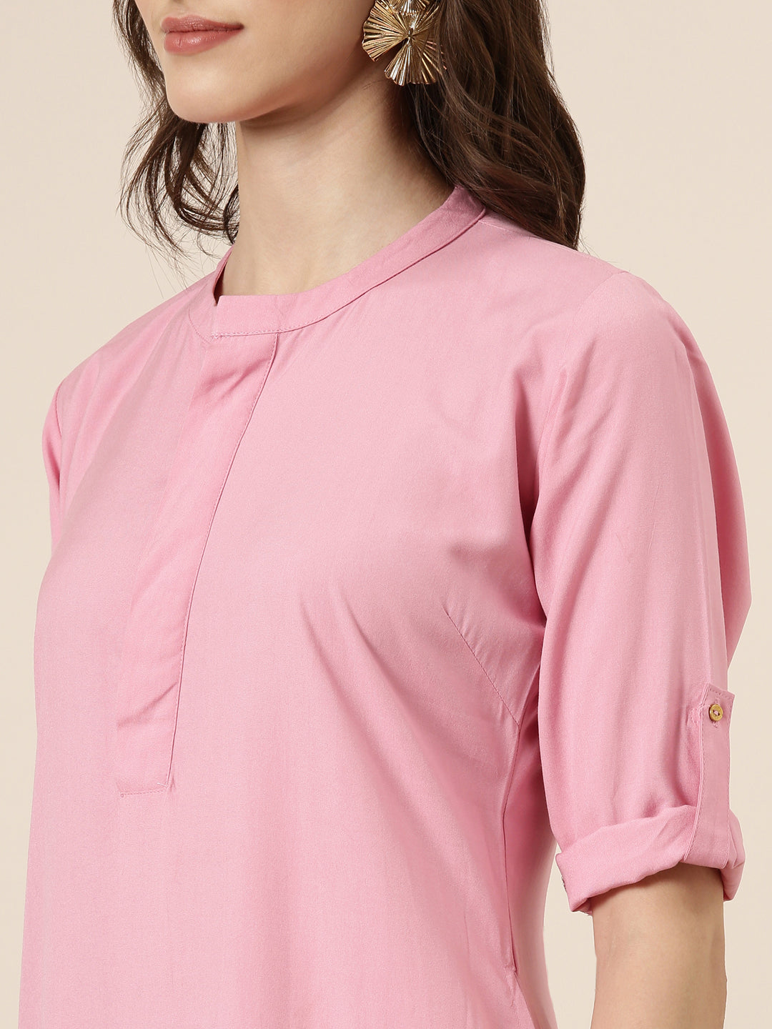 Women Pink Solid Straight Kurta