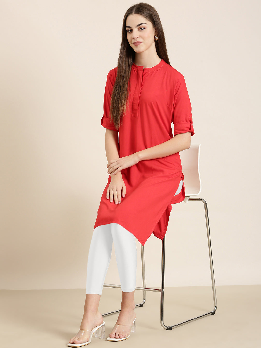 Women Red Solid Straight Kurta