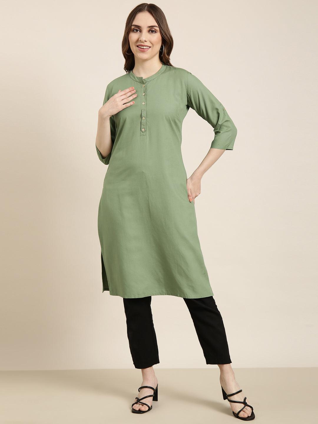 Women Straight Green Solid Kurta