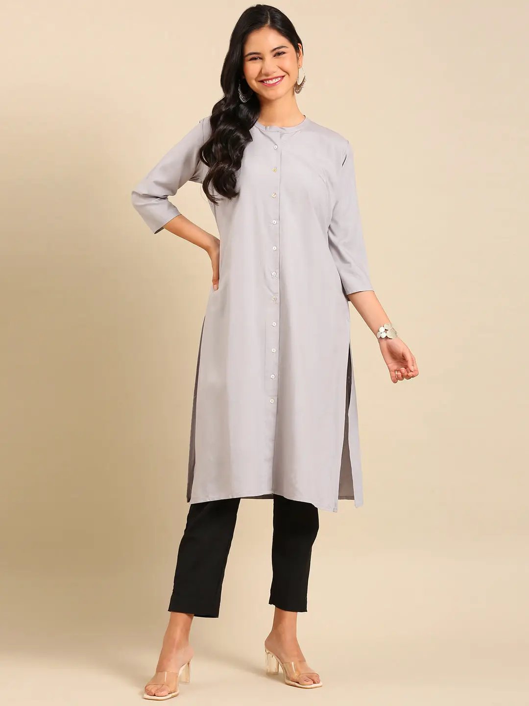 Women's Grey Solid Straight Kurta