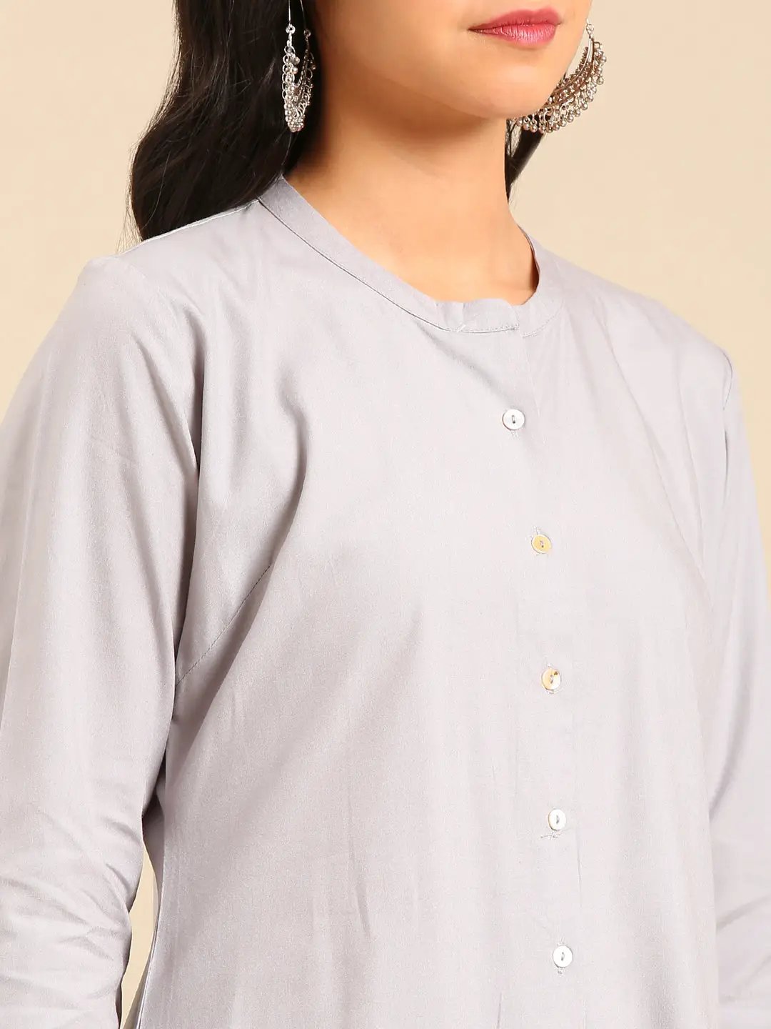 Women's Grey Solid Straight Kurta