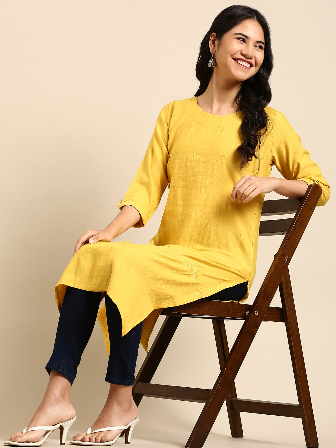 Women's Yellow Printed Straight Kurta