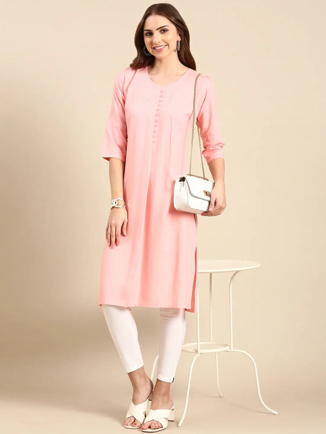 Women's Pink Solid Straight Kurta