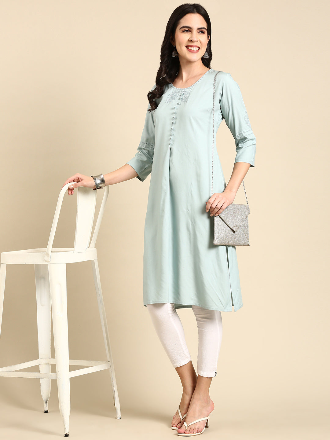 Women's Sea Green Solid Straight Kurta