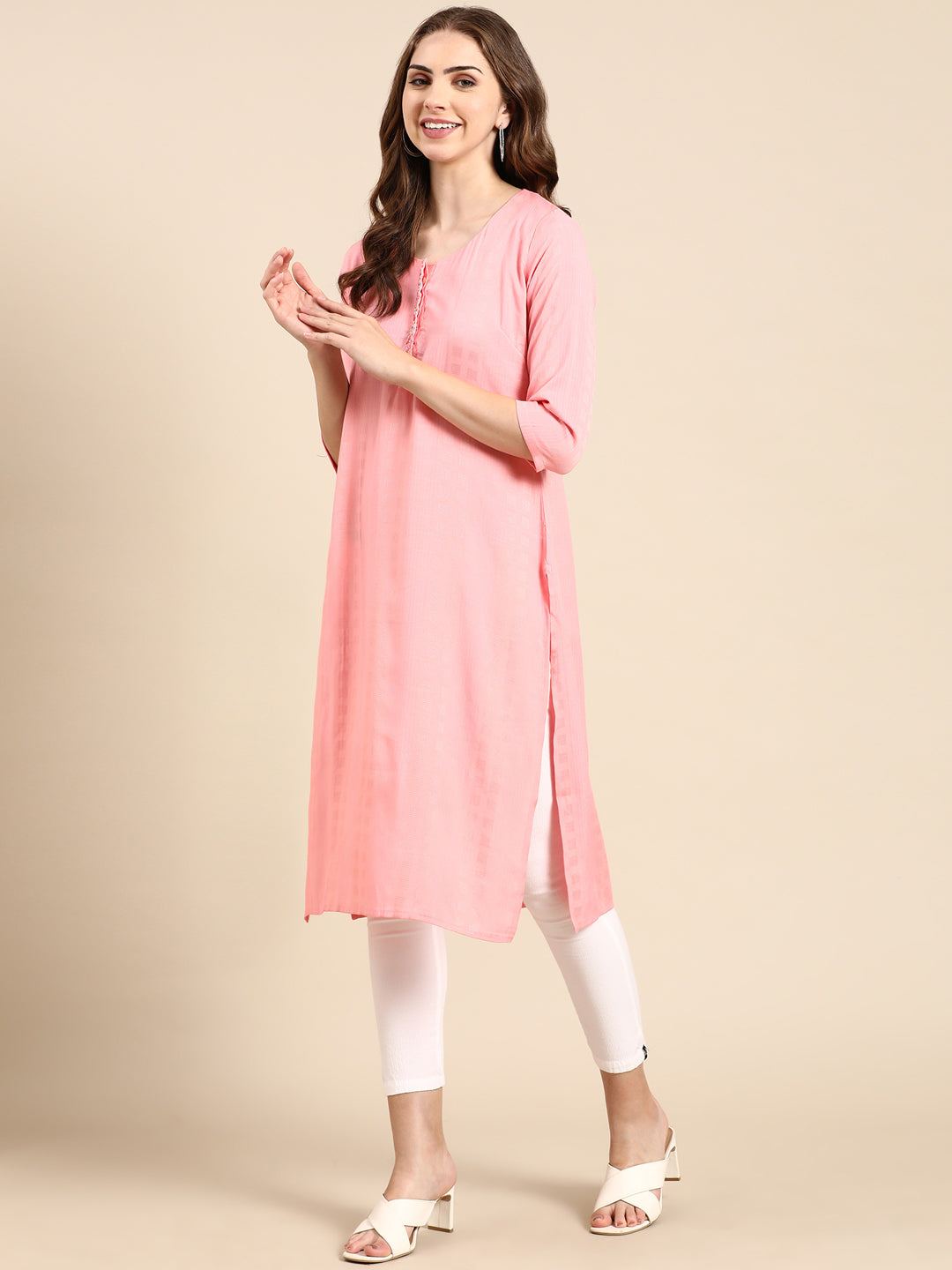 Women's Pink Solid Straight Kurta