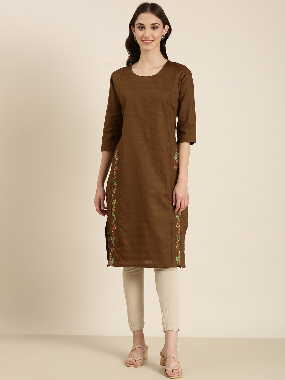 Women Coffee Brown Solid Straight Kurta