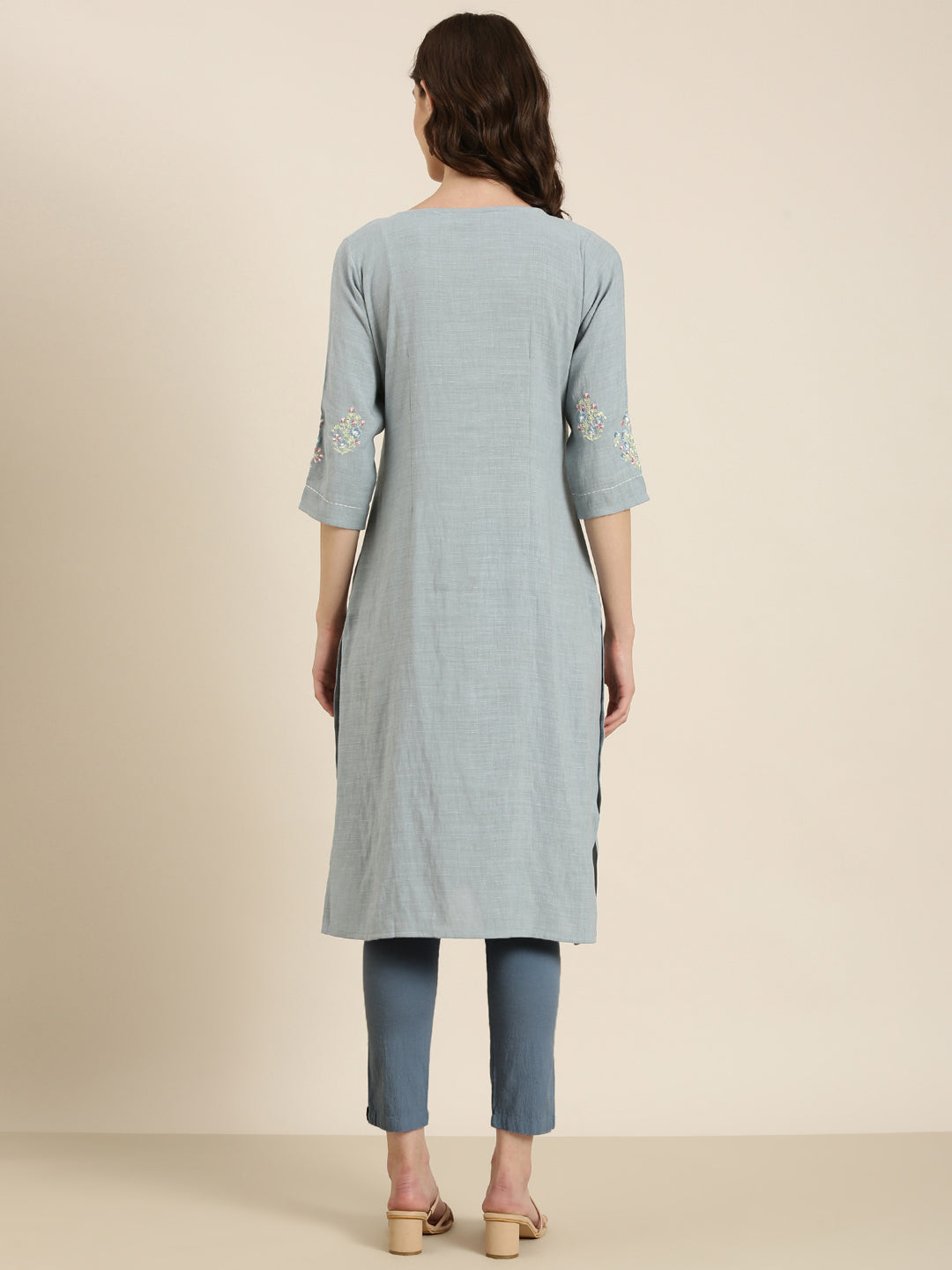 Women Blue Solid Straight Kurta