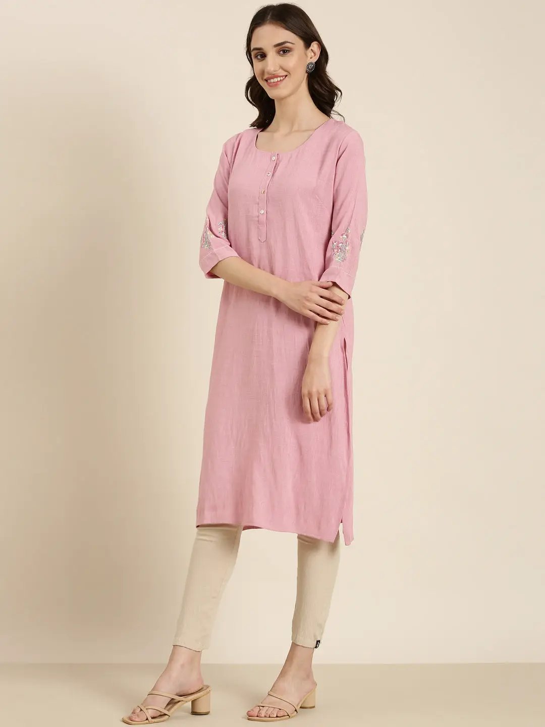 Women's Pink Solid Straight Kurta