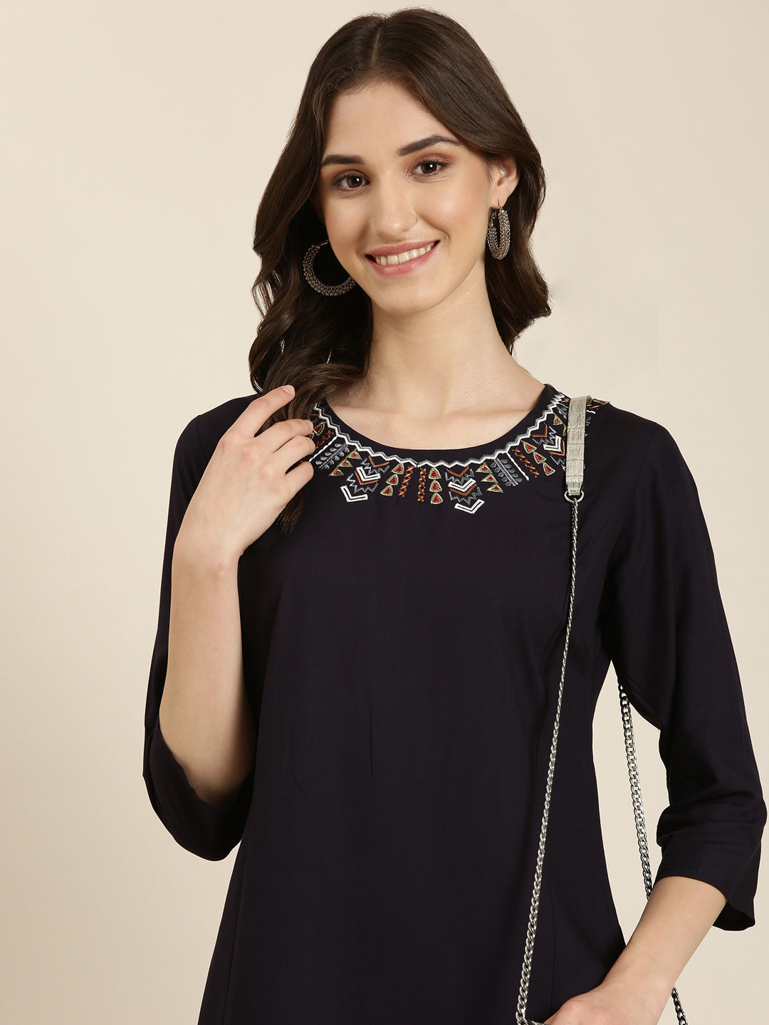 Women Navy Blue Solid Straight Kurta