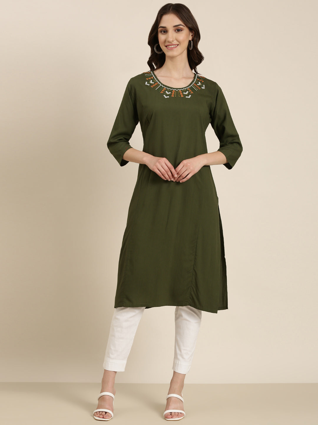 Women Olive Solid Straight Kurta