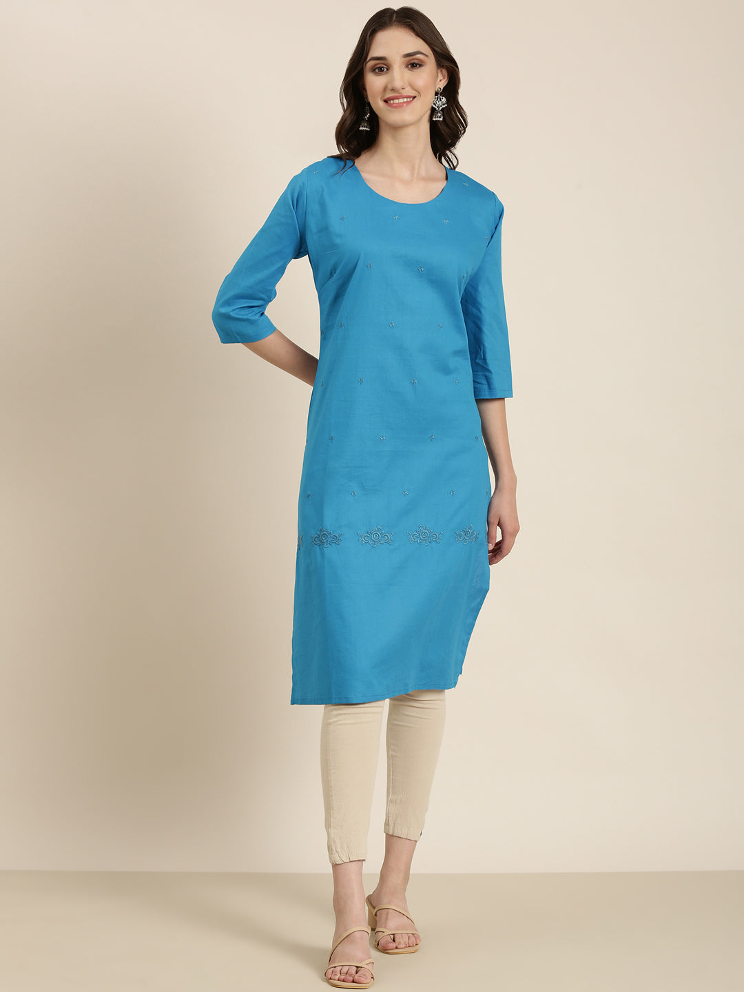 Women Blue Solid Straight Kurta