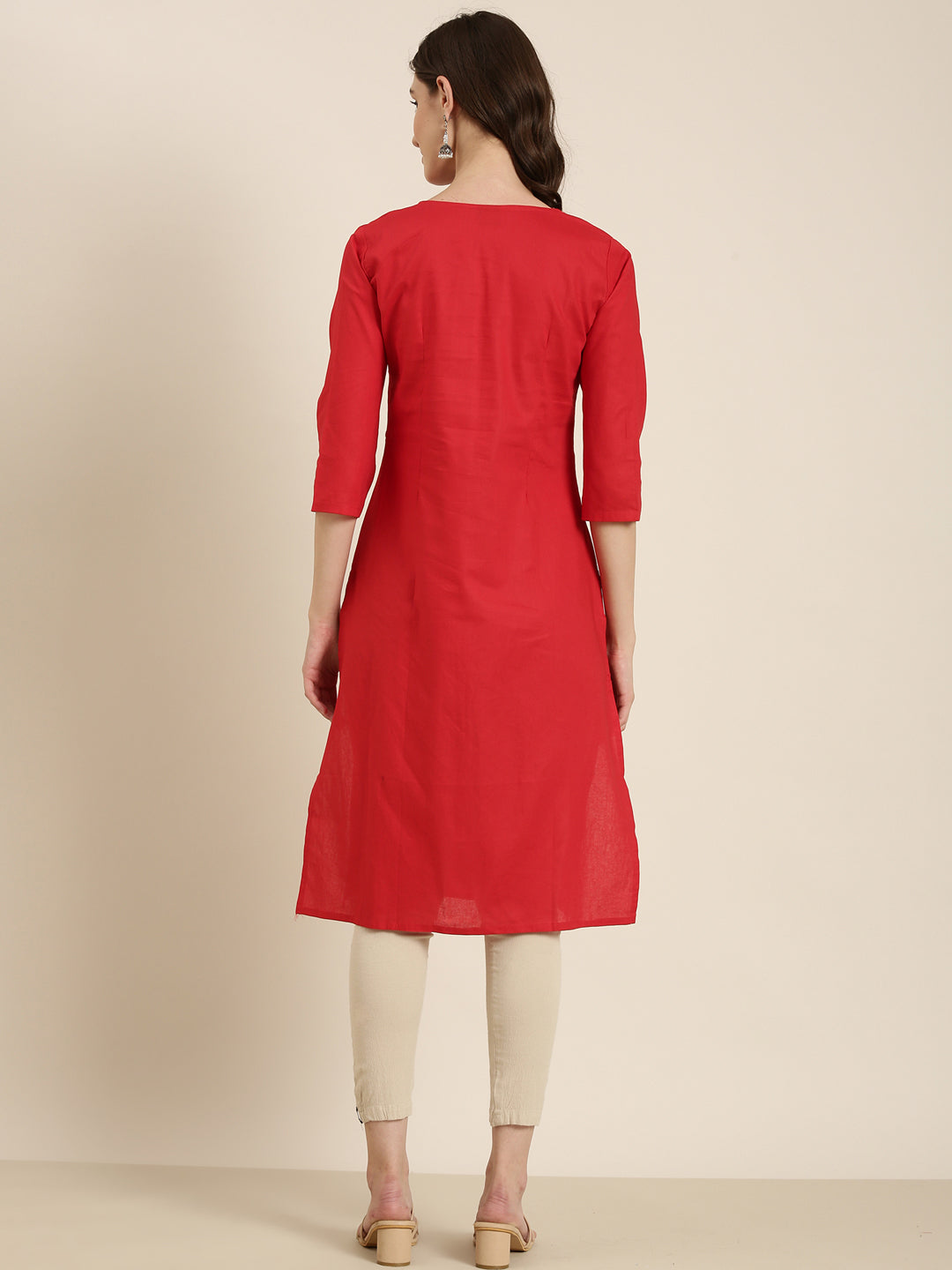 Women Red Solid Straight Kurta