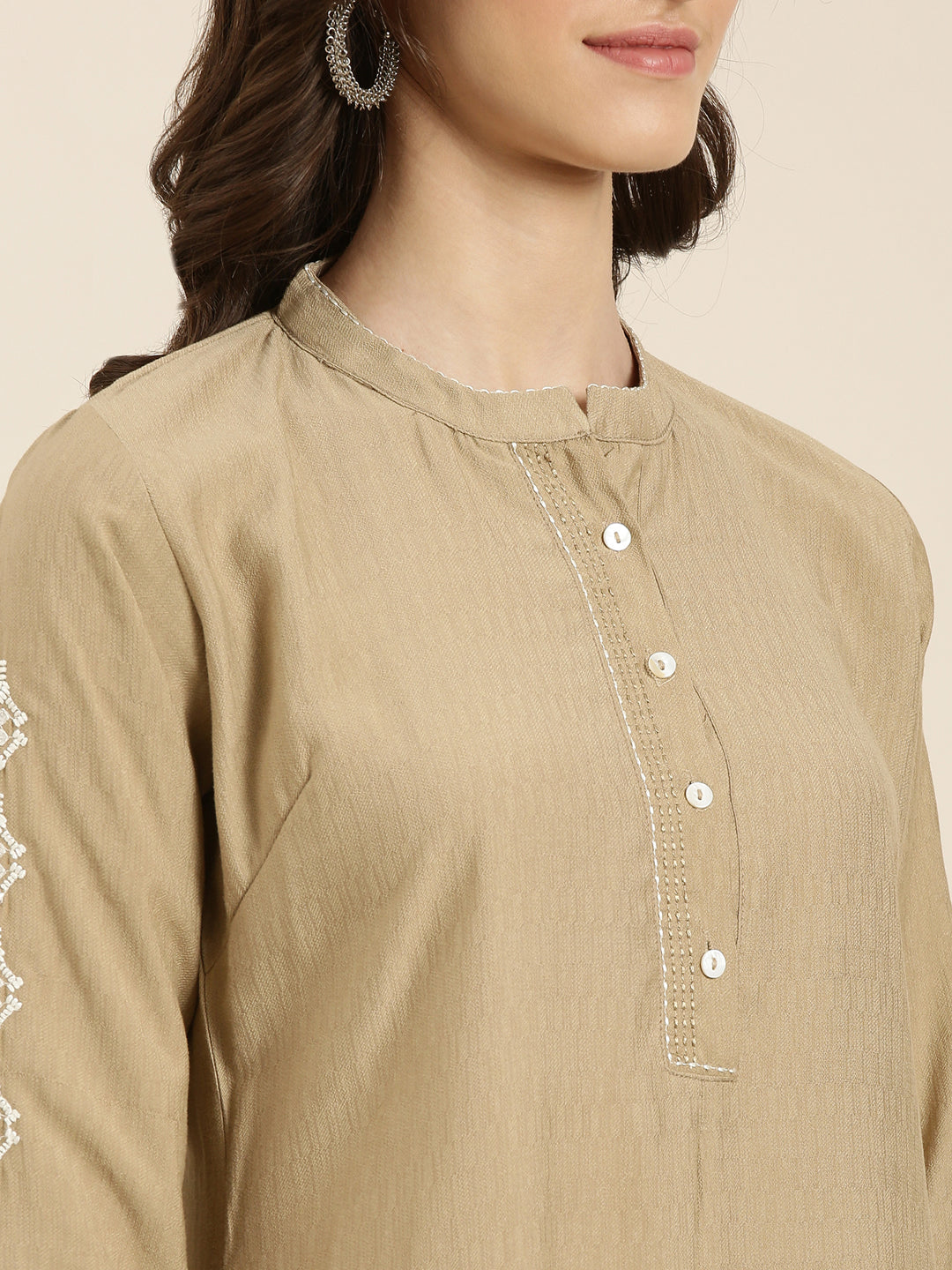 Women Beige Solid Straight Kurta