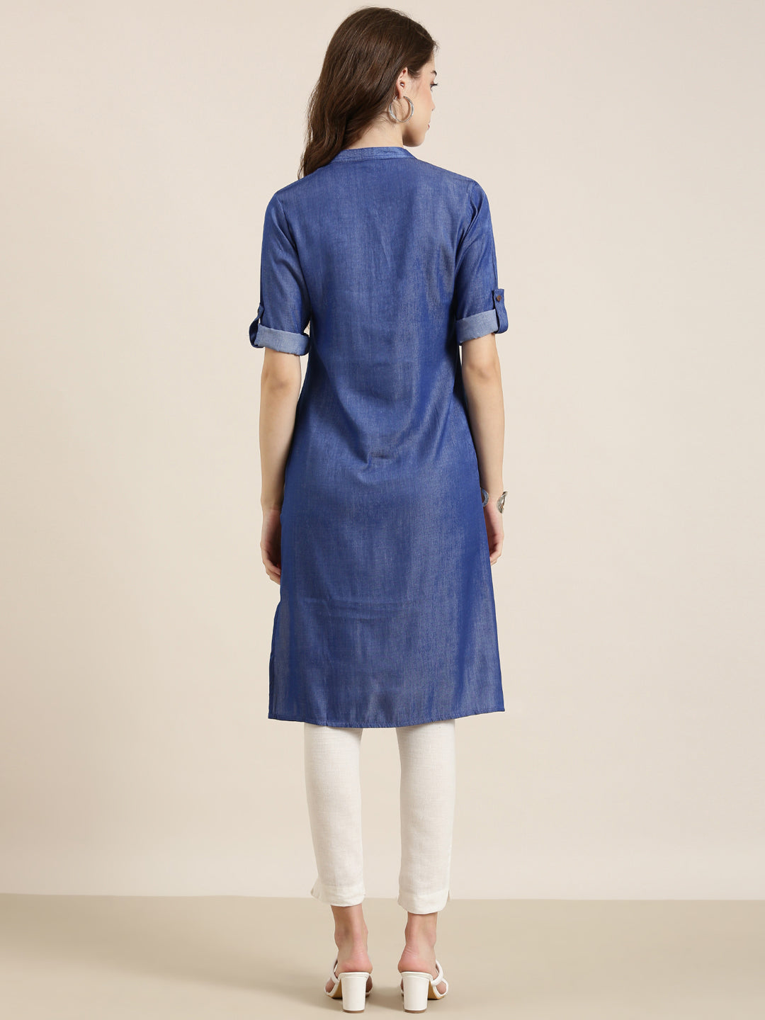 Women Navy Blue Solid Straight Kurta