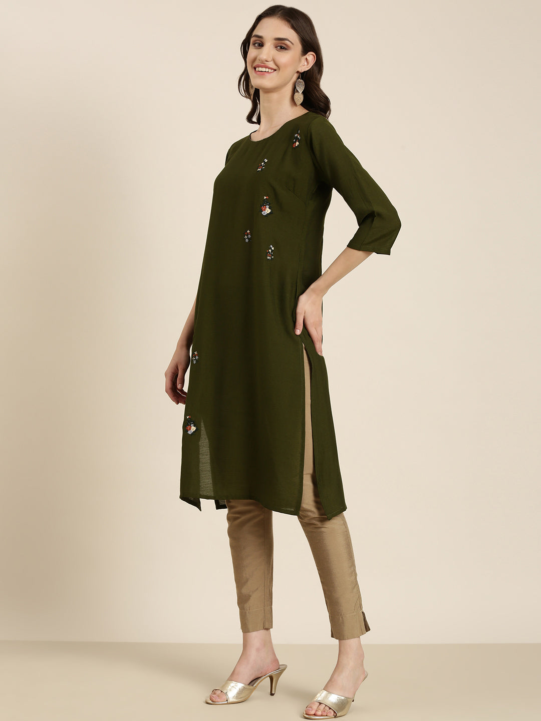 Women Olive Solid Straight Kurta