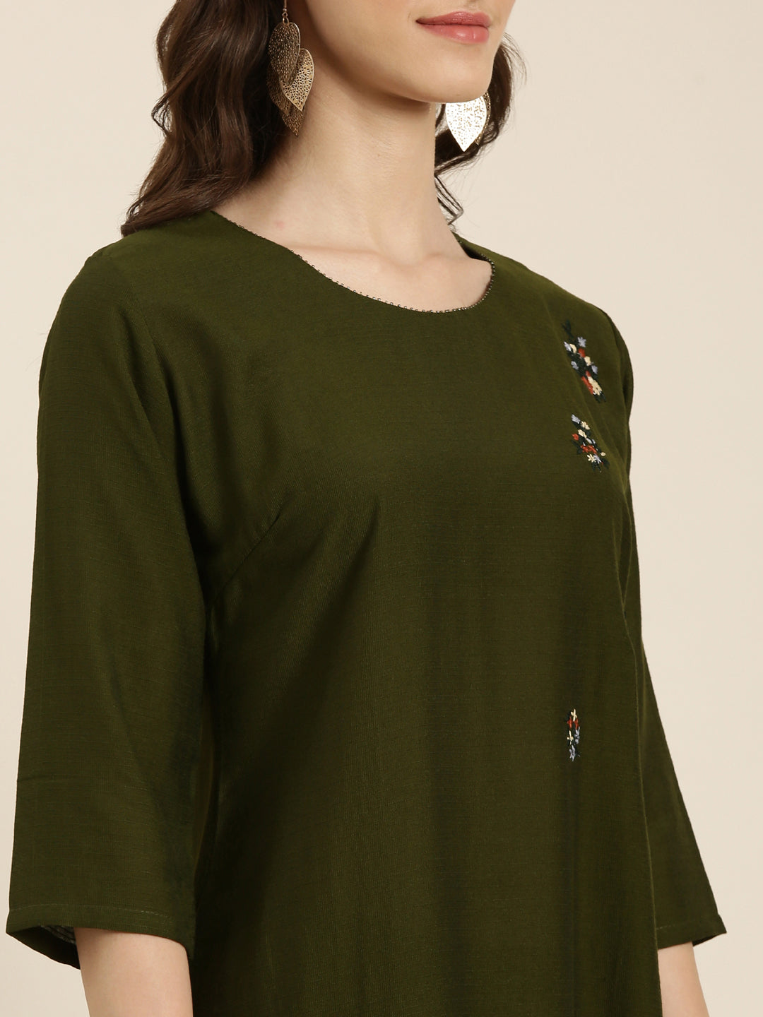 Women Olive Solid Straight Kurta