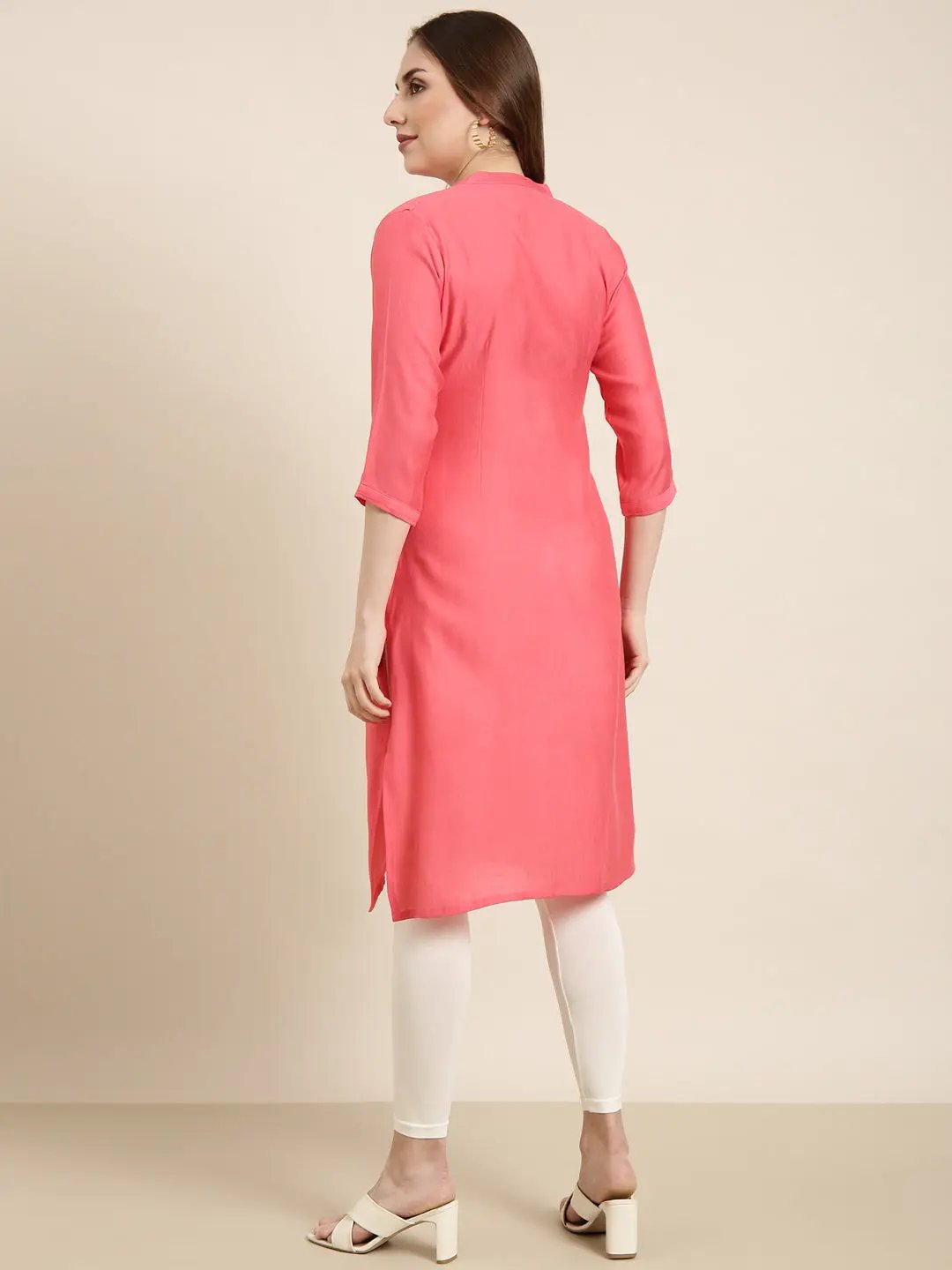 Women's Straight Pink Solid Kurta