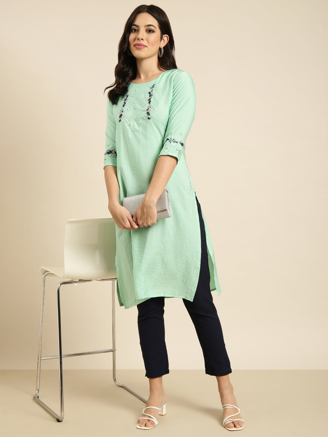 Women Straight Sea Green Solid Kurta