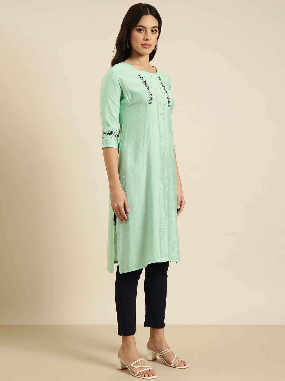 Women Straight Sea Green Solid Kurta