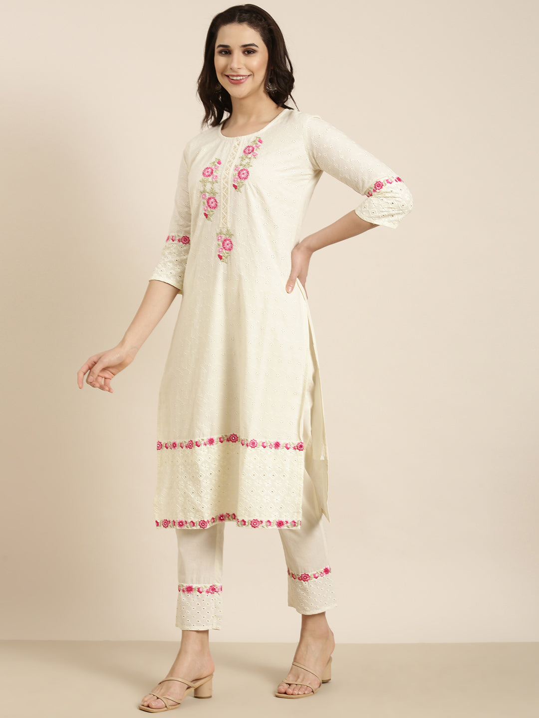 Women Straight Cream Floral Kurta and Trousers Set Comes With Dupatta