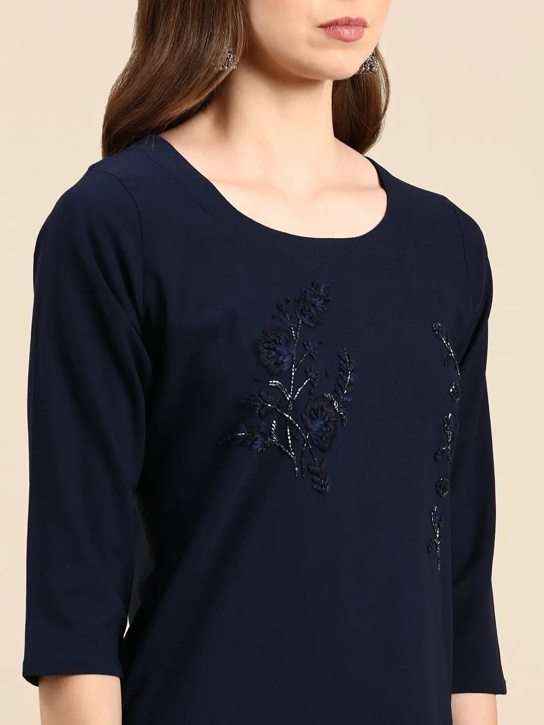 Women's Navy Blue Embroidered Straight Kurta