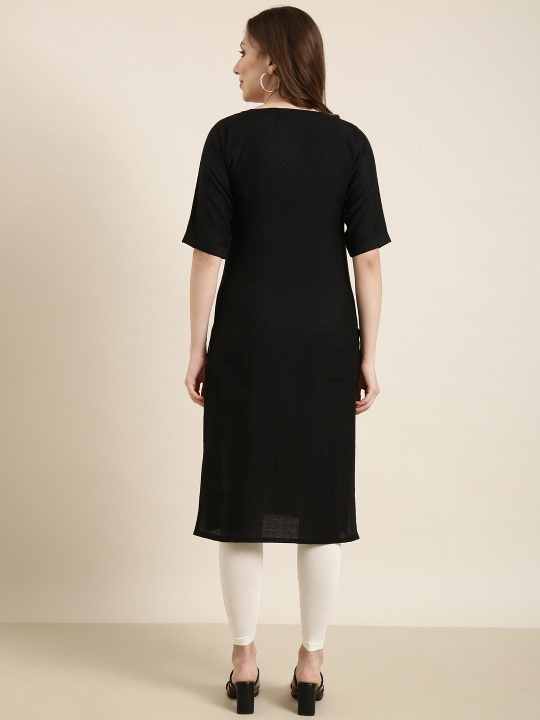 Women Straight Black Solid Kurta