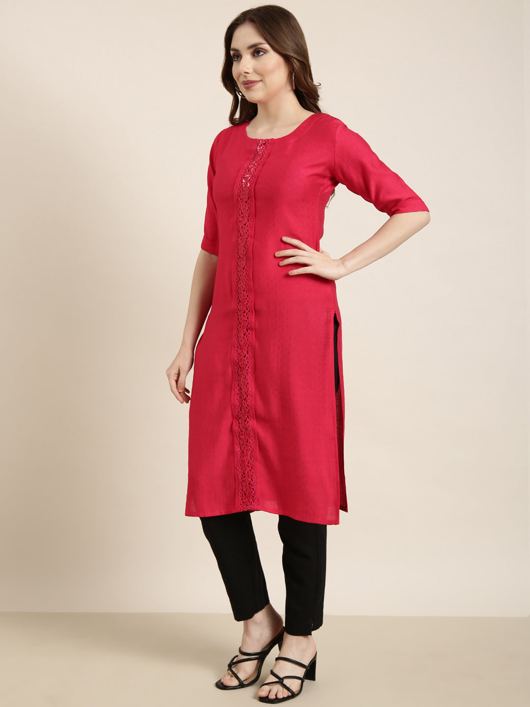 Women Straight Pink Solid Kurta