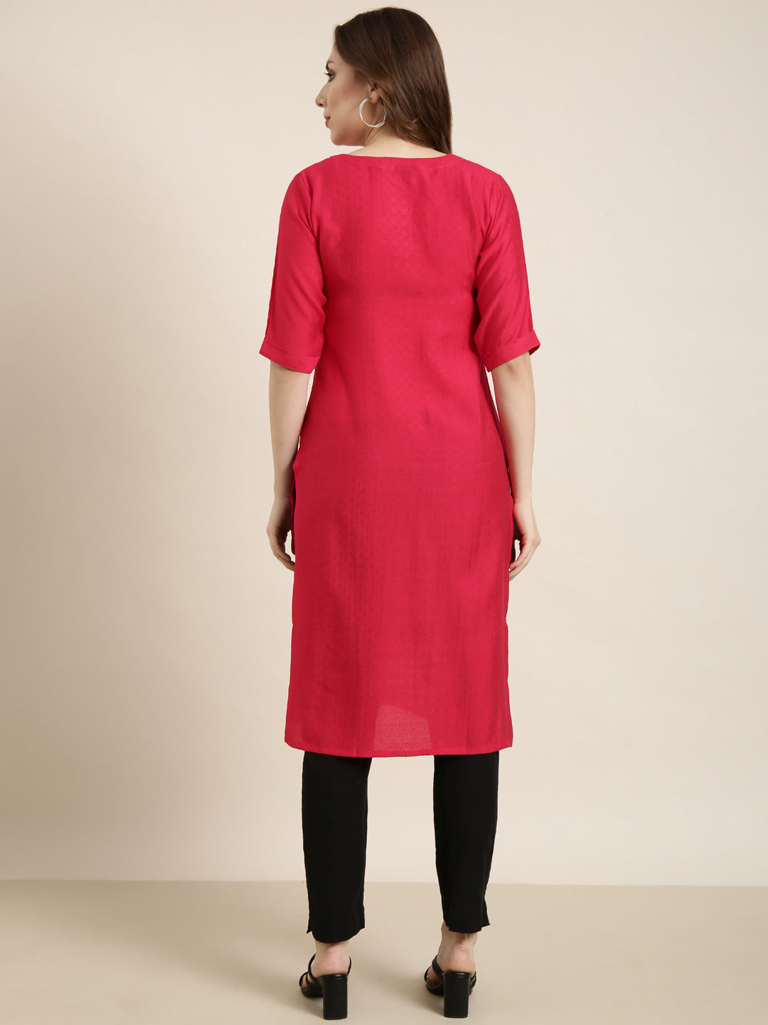 Women Straight Pink Solid Kurta