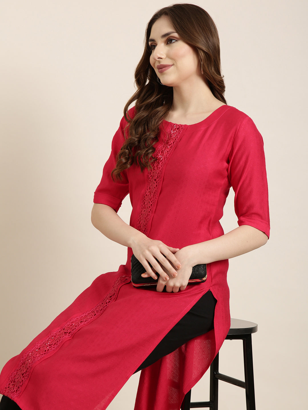 Women Straight Pink Solid Kurta