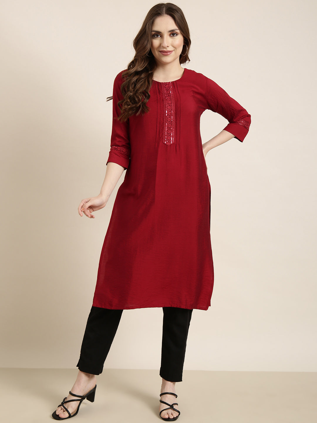 Women Straight Maroon Solid Kurta