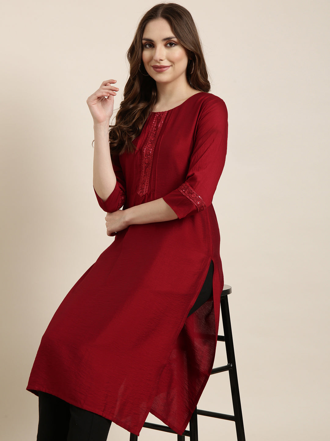 Women Straight Maroon Solid Kurta