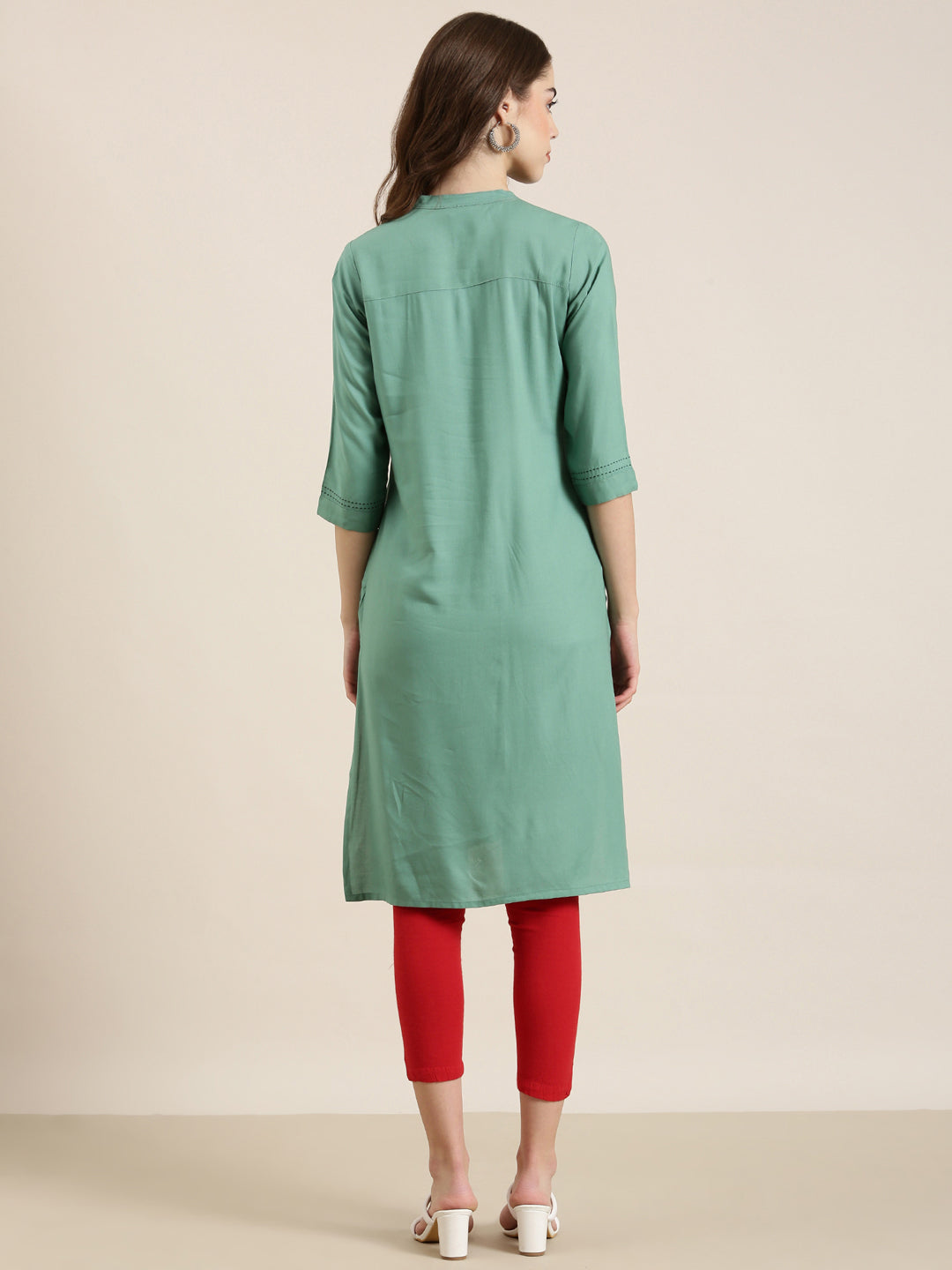 Women Sea Green Solid Straight Kurta