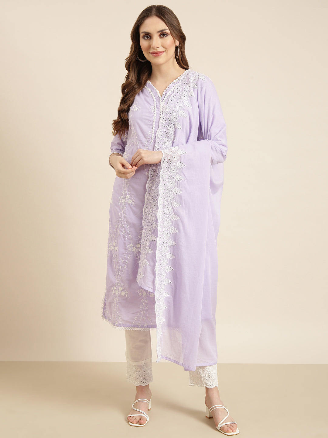 Women Straight Lavender Floral Kurta and Trousers Set Comes With Dupatta