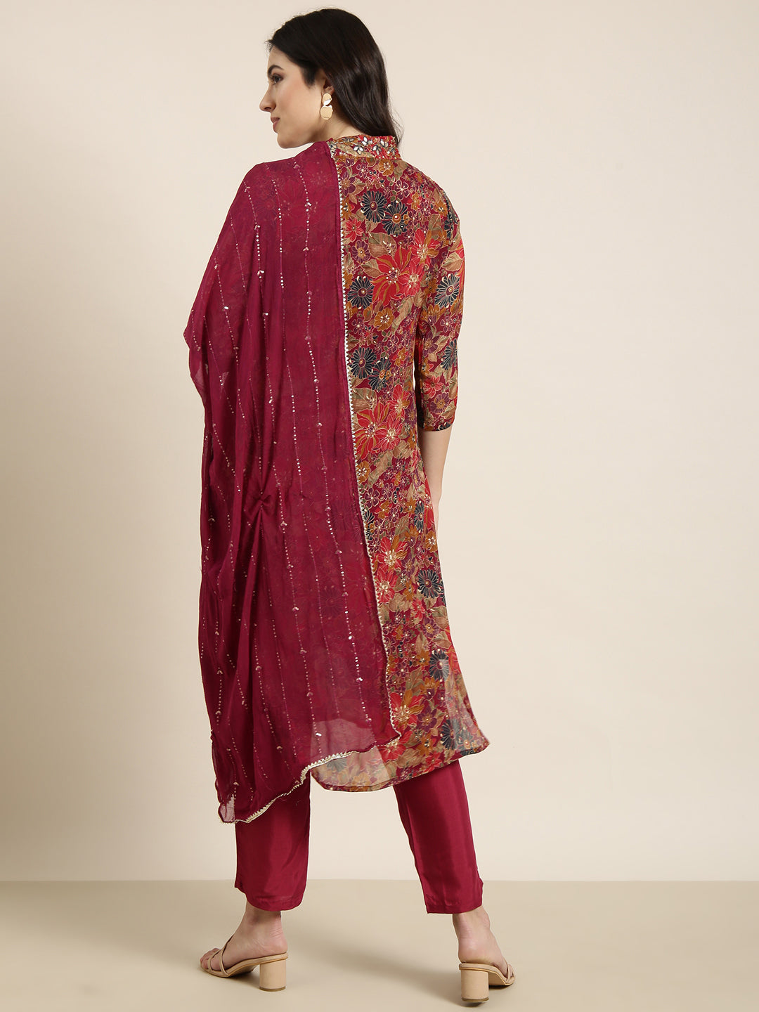 Women Straight Maroon Floral Kurta and Trousers Set Comes With Dupatta