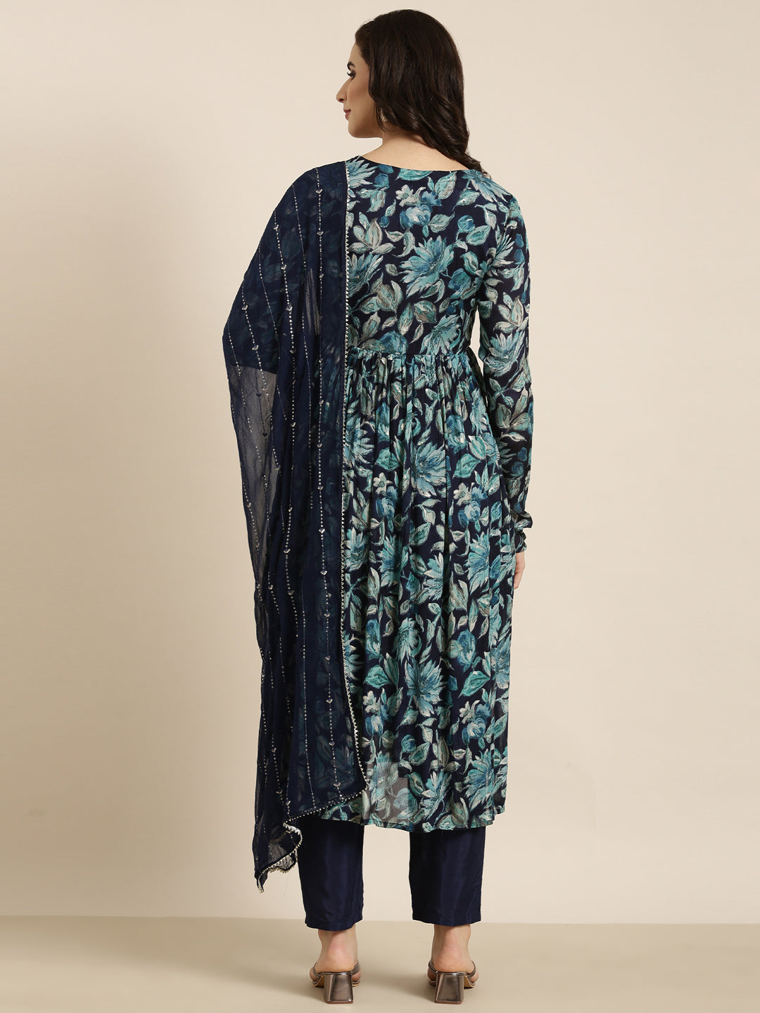 Women Straight Blue Floral Kurta and Trousers Set Comes With Dupatta