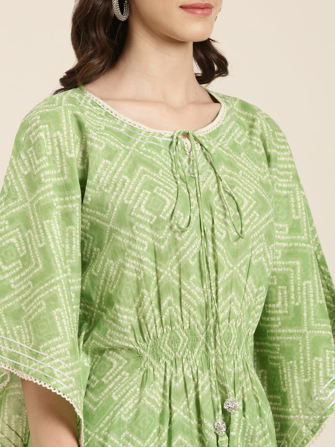 Women Green Printed Kurta Set