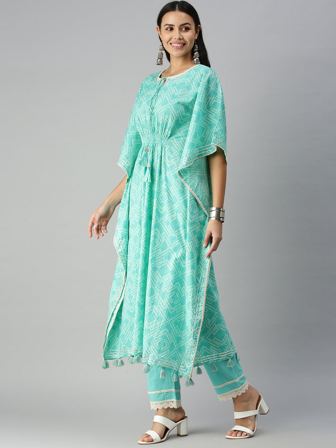 Women's Blue Geometrical Kurta Sets