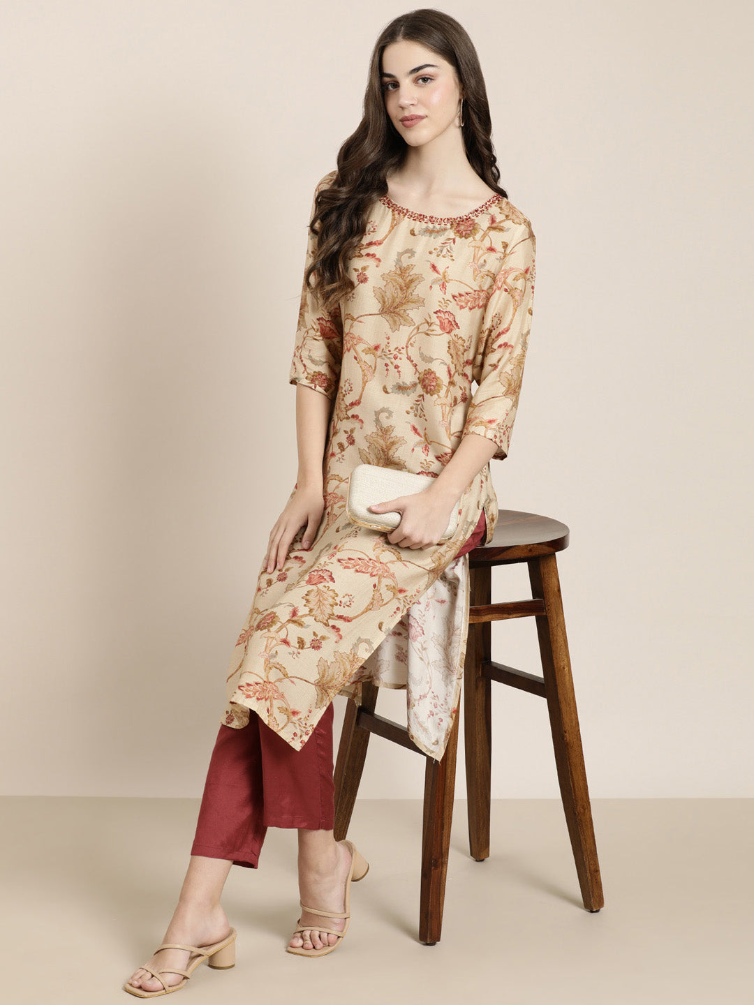 Women Beige Floral Kurta Set