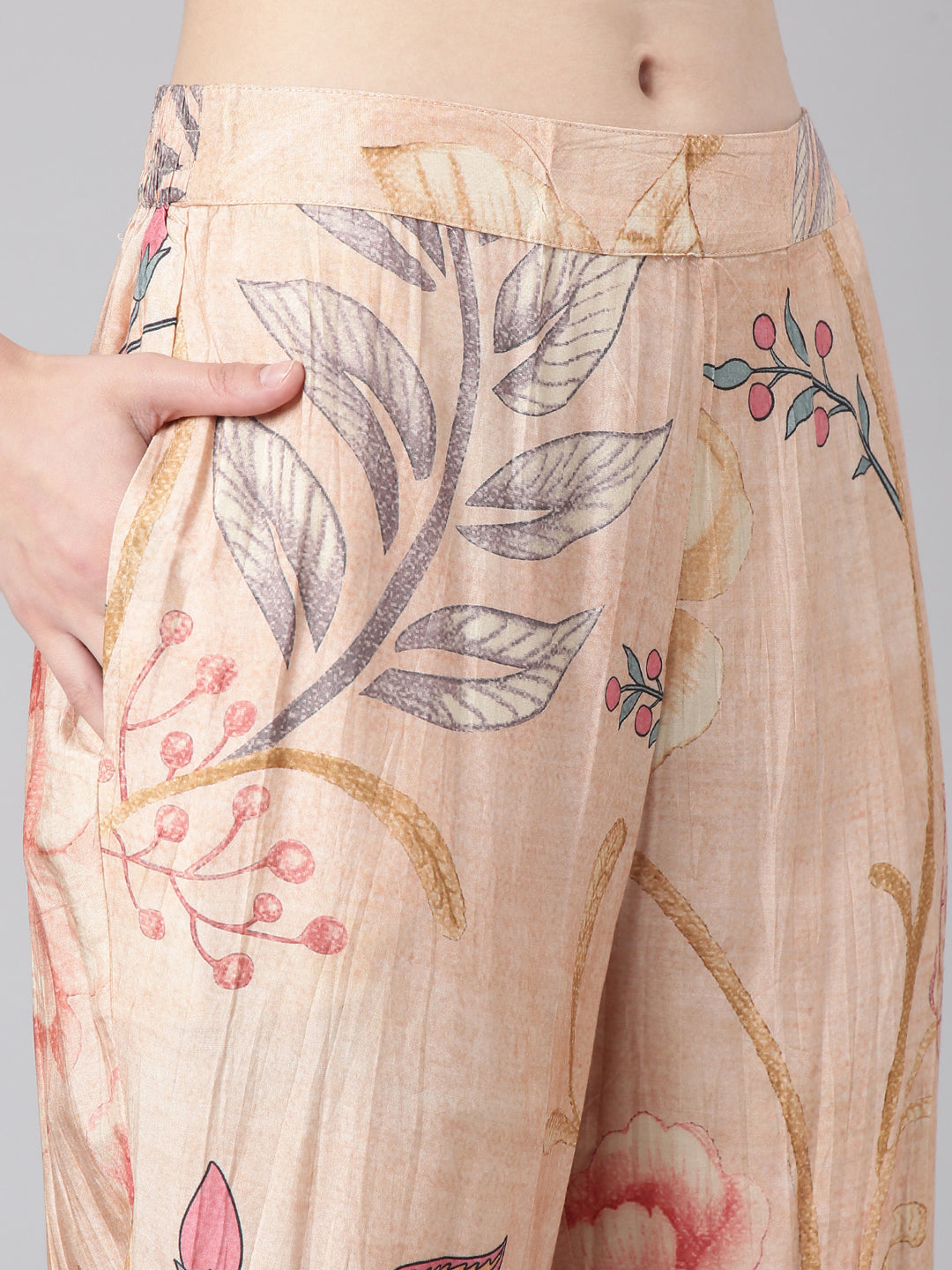 Women Peach Printed Co-Ords