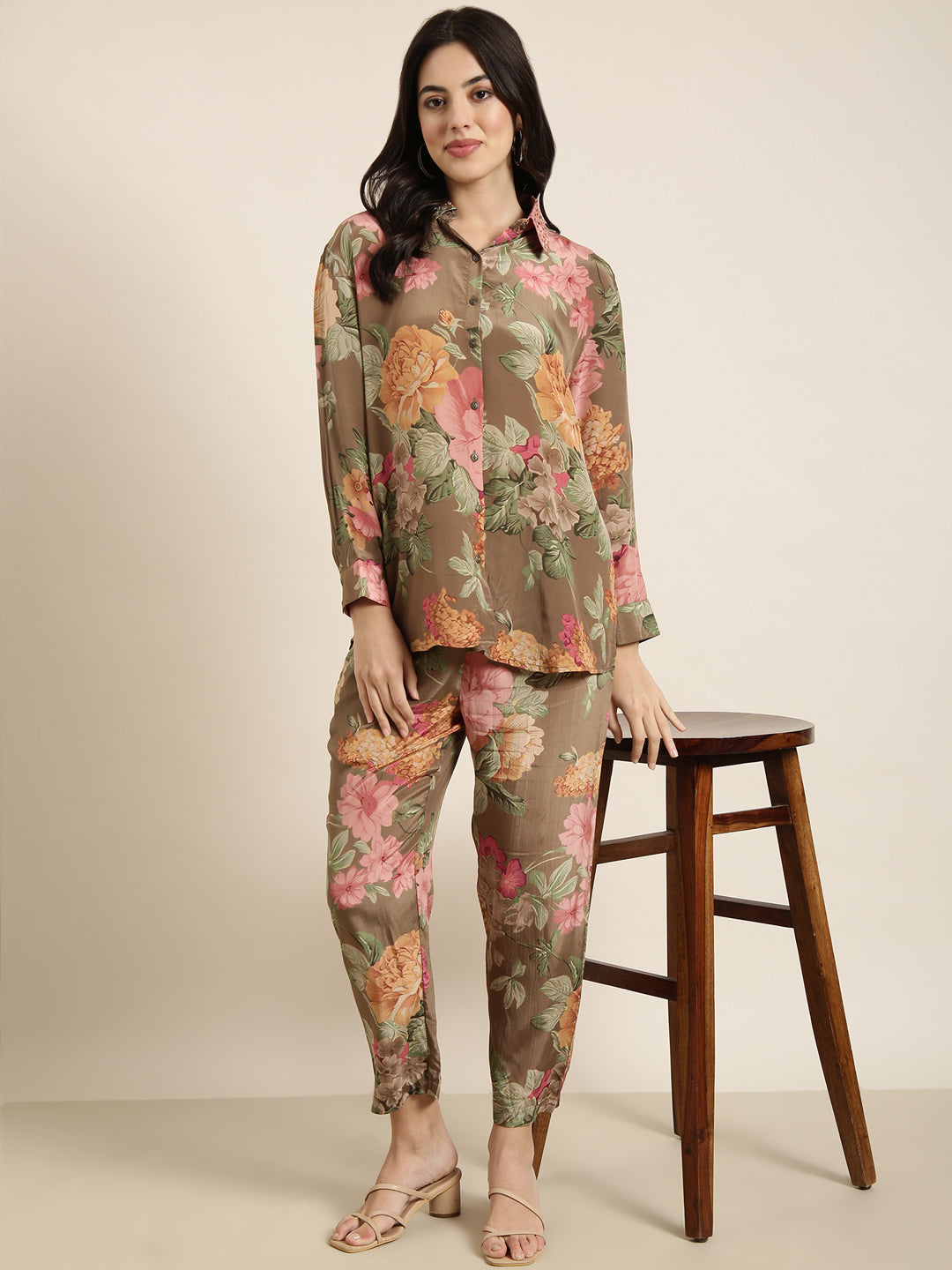 Women Oversized Green Printed Shirt & Trousers Set