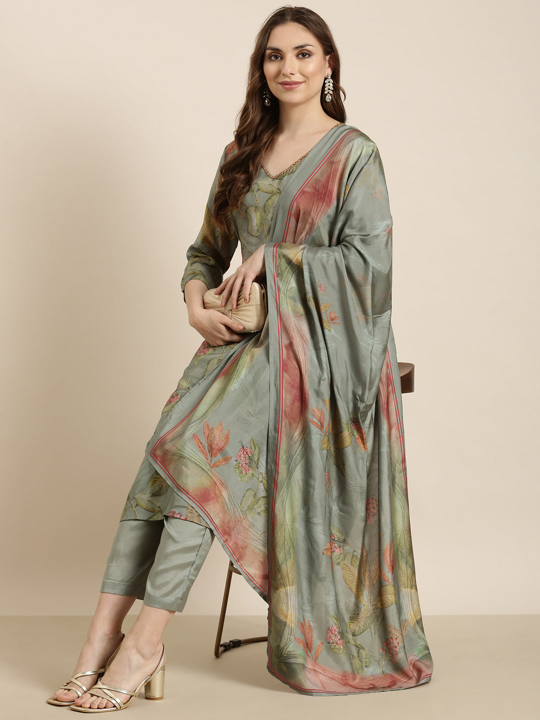 Women's Straight Ethnic Green Floral Kurta Sets with Trousers & Dupatta