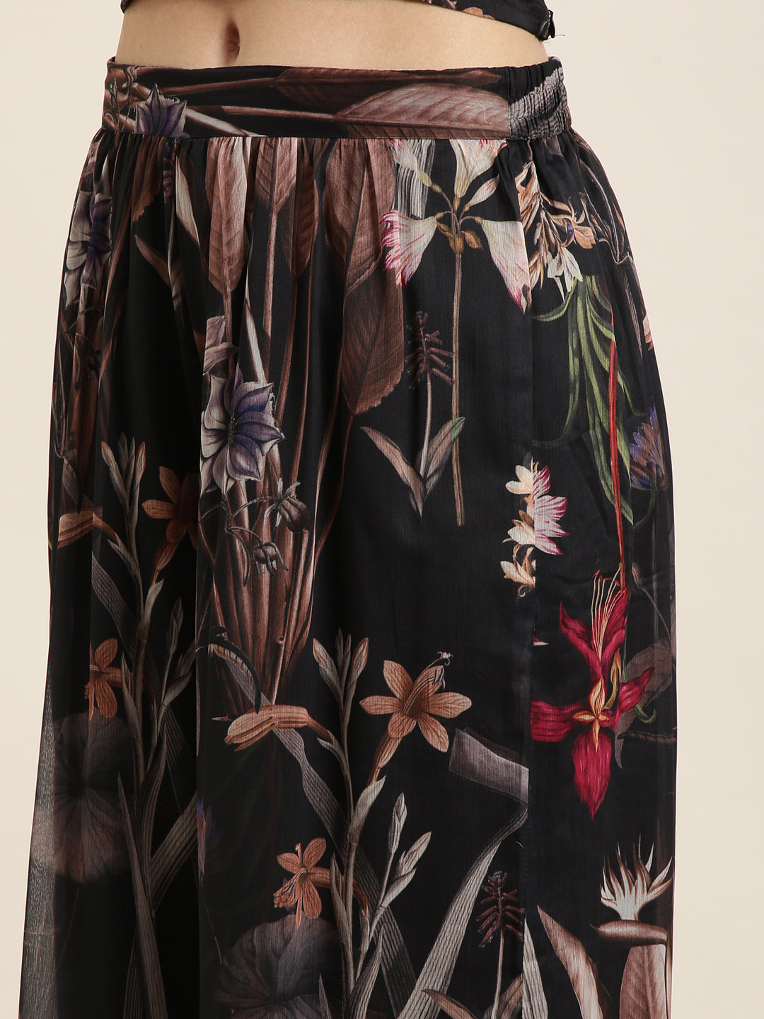 Women's Black Floral Printed Kurta Set with Shrug