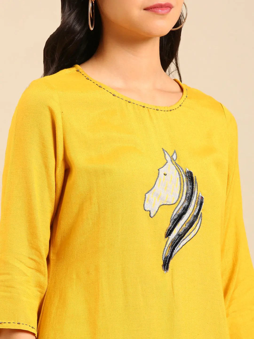 Women's Yellow Solid Kurta Set
