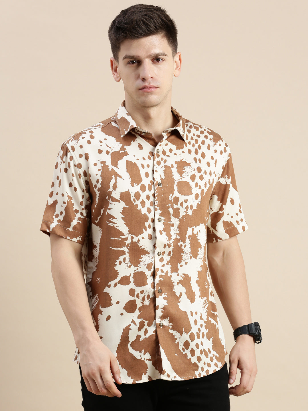 Men Cream Graphics Casual Shirt