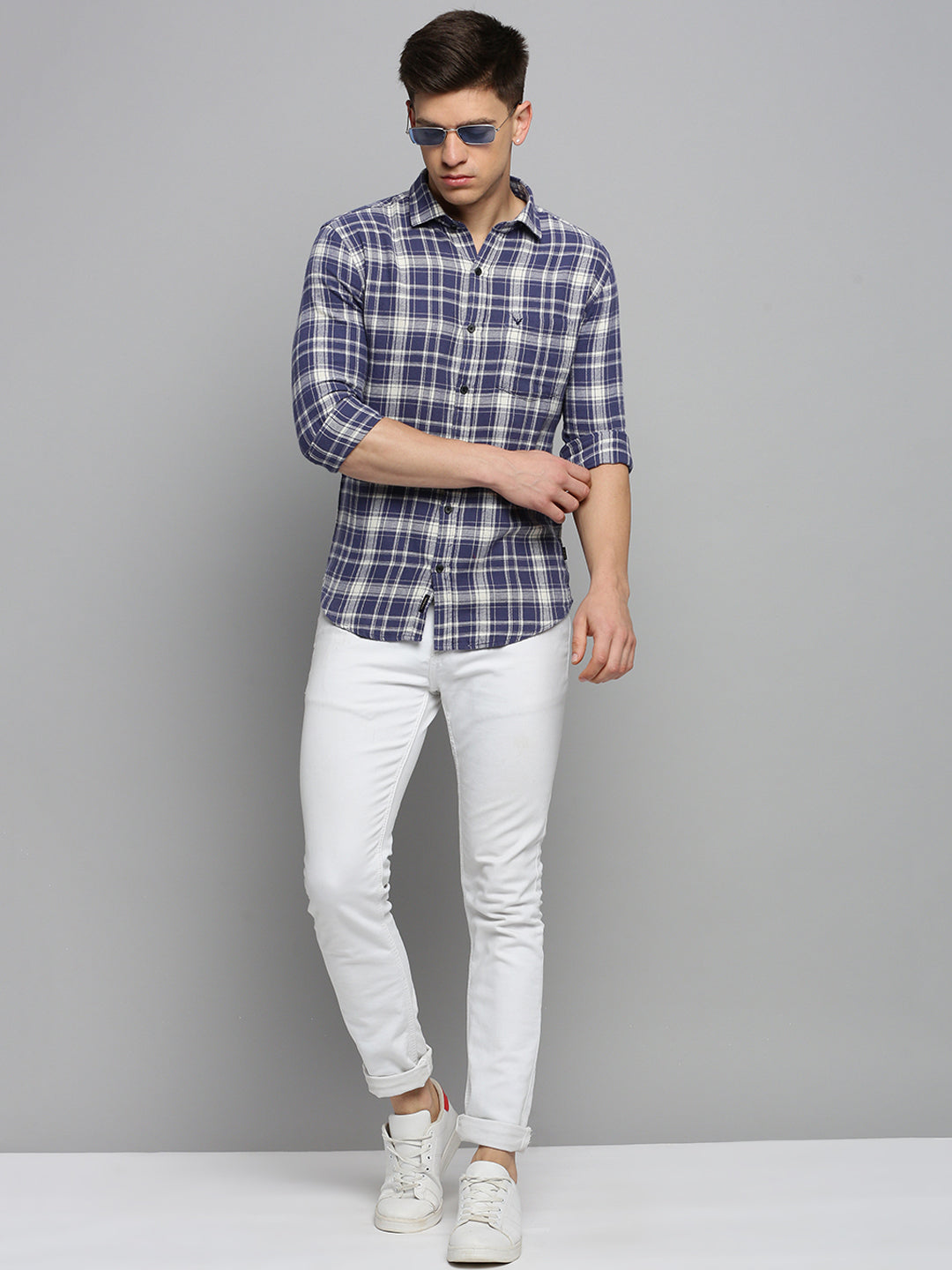 Men Blue Checked Casual Shirt