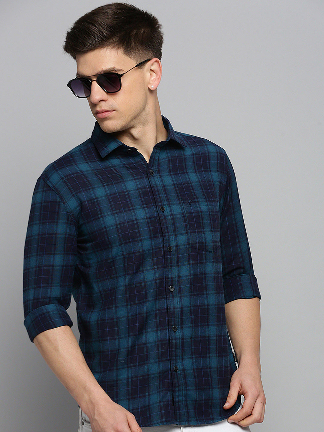 Men Teal Checked Casual Shirt