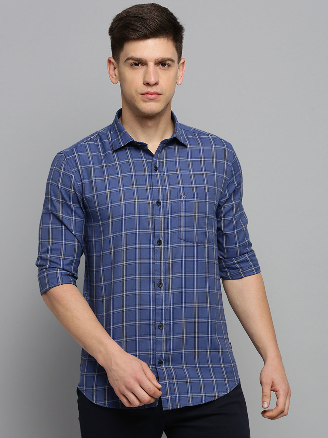 Men Blue Checked Casual Shirt