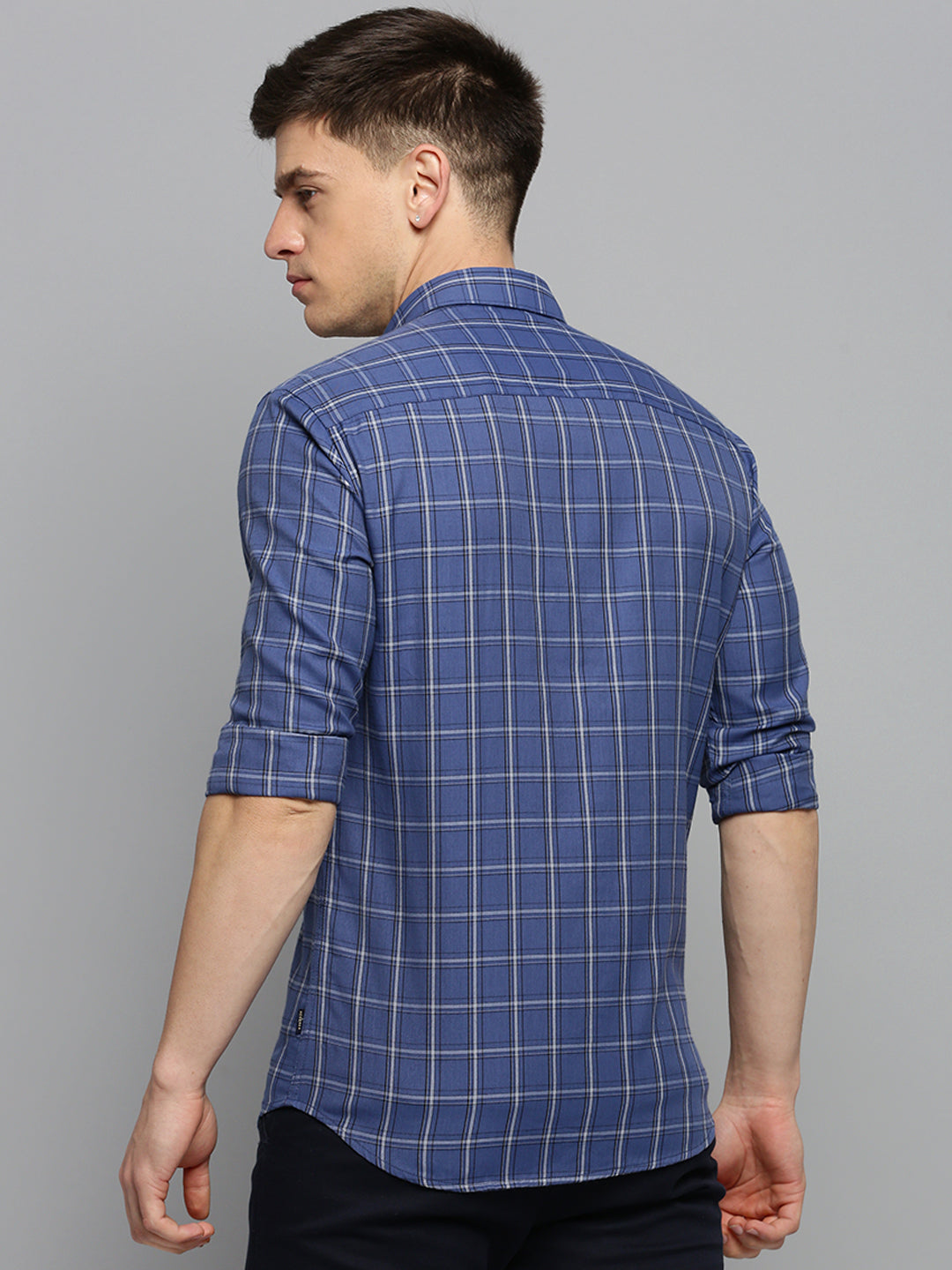 Men Blue Checked Casual Shirt