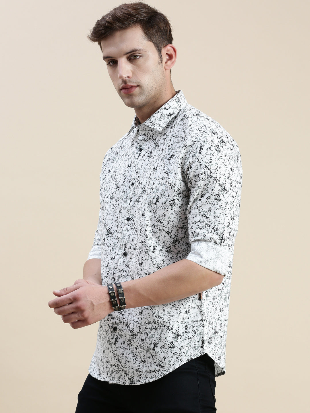 Men White Graphics Casual Shirt